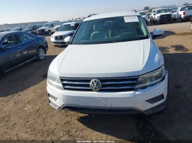 VW Tiguan 2.0l Volkswagen 2.0T S, снимка 11