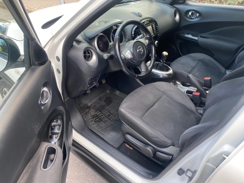 Nissan Juke, снимка 9 - Автомобили и джипове - 47481625