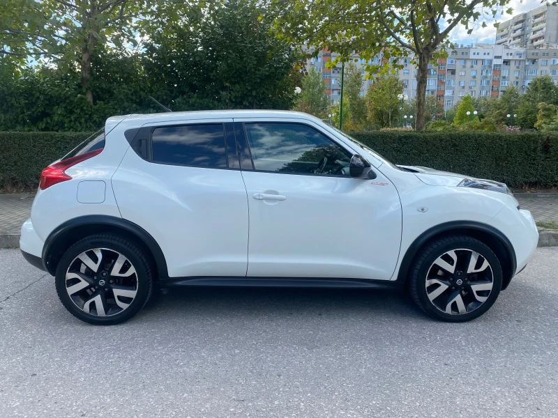 Nissan Juke, снимка 8 - Автомобили и джипове - 47481625