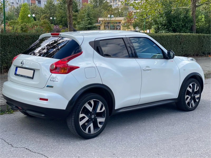 Nissan Juke, снимка 7 - Автомобили и джипове - 47481625