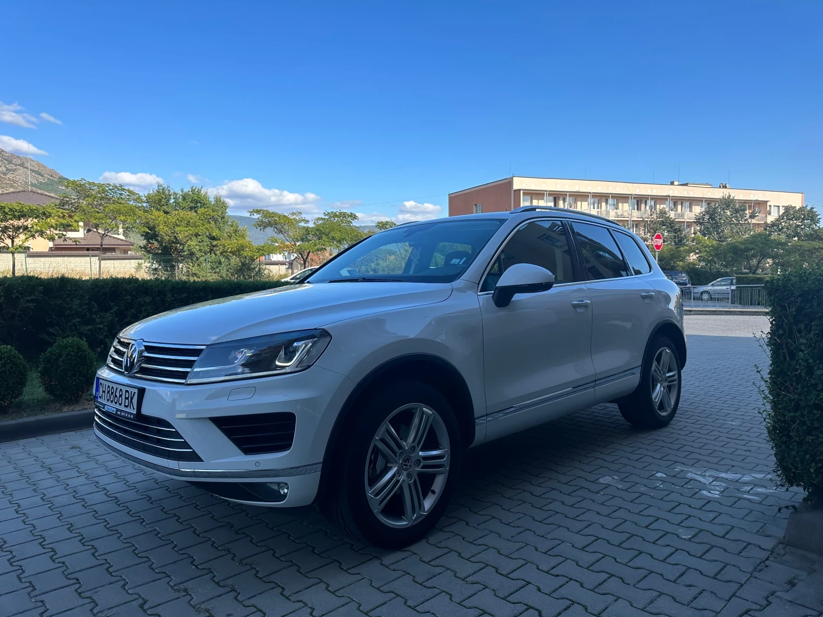 VW Touareg 3000 - изображение 4