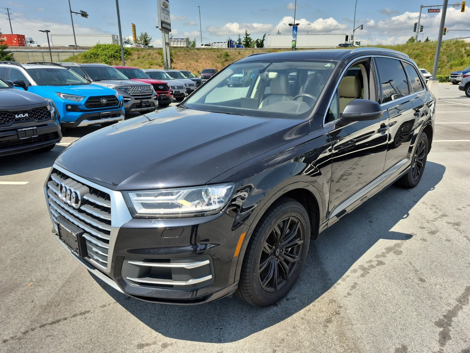 Audi Q7 Komfort* ЦЕНА ДО БЪЛГАРИЯ * (CARFAX) - изображение 2