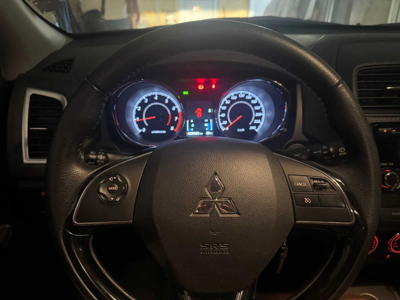 Mitsubishi ASX 1.6 MIVEC - изображение 10