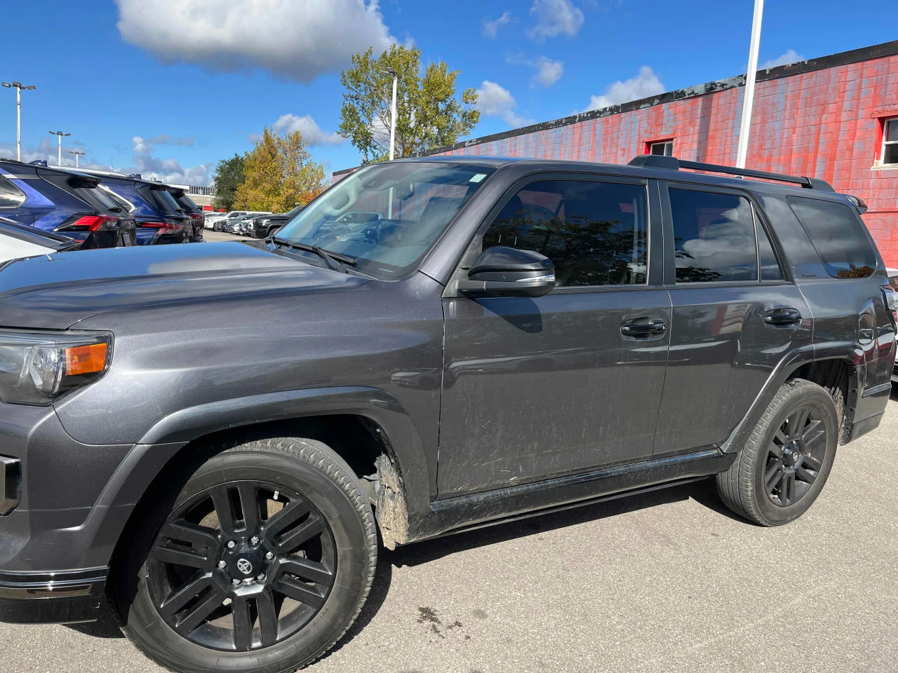 Toyota 4runner * АВТО КРЕДИТ* ЦЕНА ДО БГ * СЕРВИЗНА ИСТОРИЯ *  - изображение 2