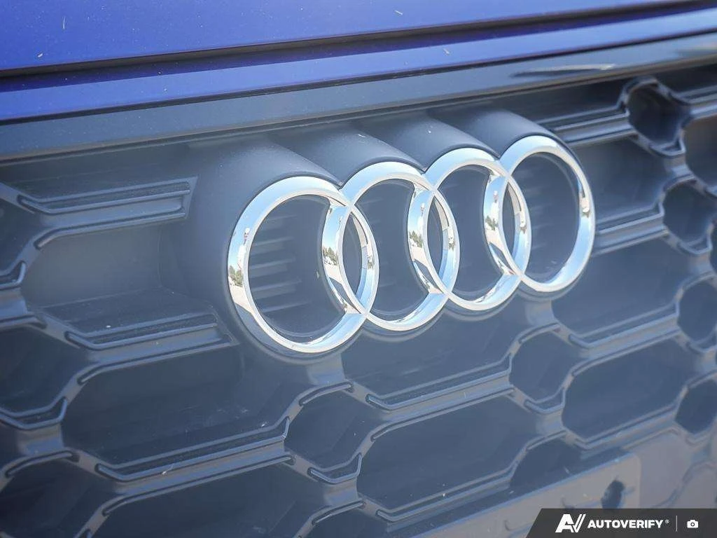 Audi Q5 * S Line quattro Premium Plus * CARFAX * БЕЗ ПЪРВО - изображение 9