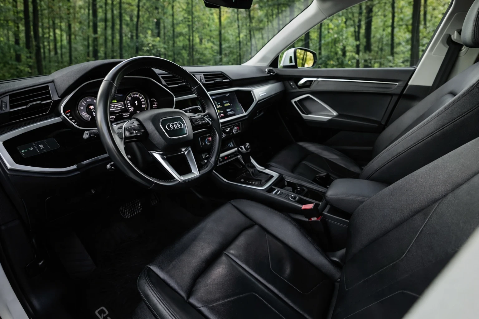 Audi Q3 Quattro S-line Premium Plus 45 TFSI, снимка 7 - Автомобили и джипове - 53668402