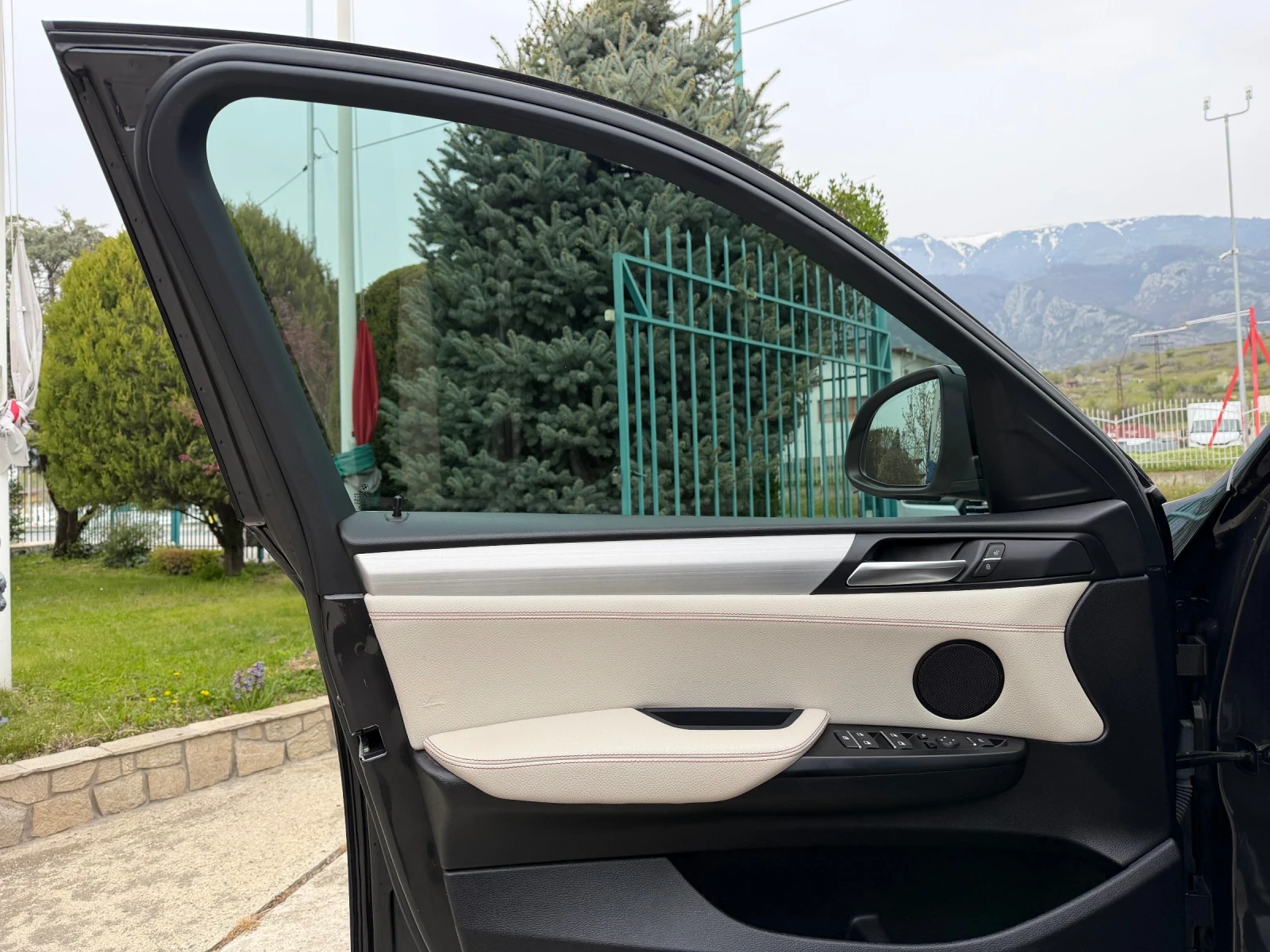 BMW X4 2.0d X-Drive, снимка 4 - Автомобили и джипове - 53836826