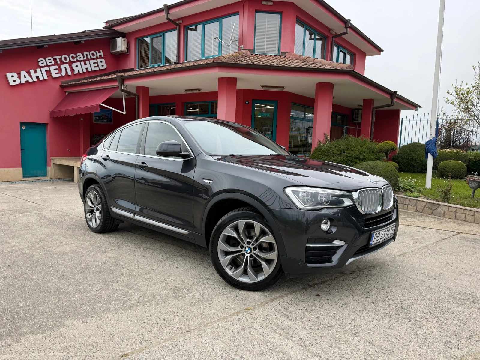 BMW X4 2.0d X-Drive, снимка 2 - Автомобили и джипове - 53836826