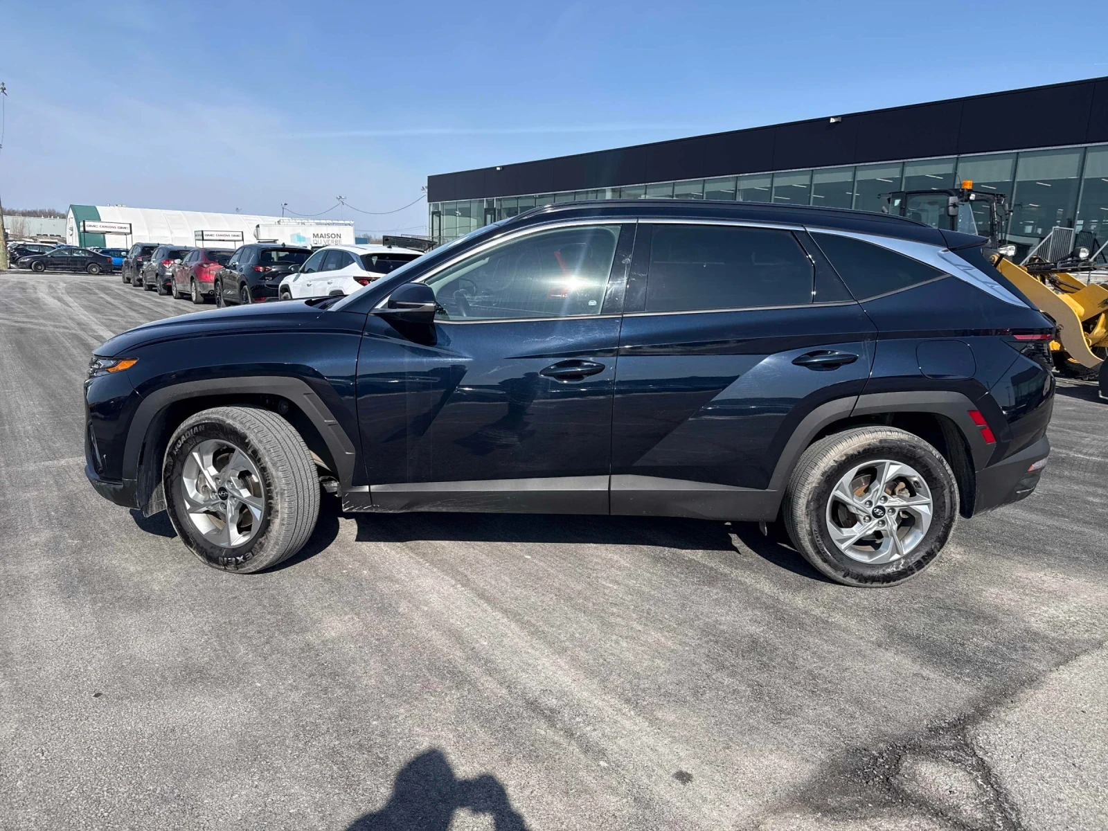 Hyundai Tucson ПАНОРАМА * ПОДГРЕВ * CAR FAX * АВТО КРЕДИТ * , снимка 4 - Автомобили и джипове - 54162143