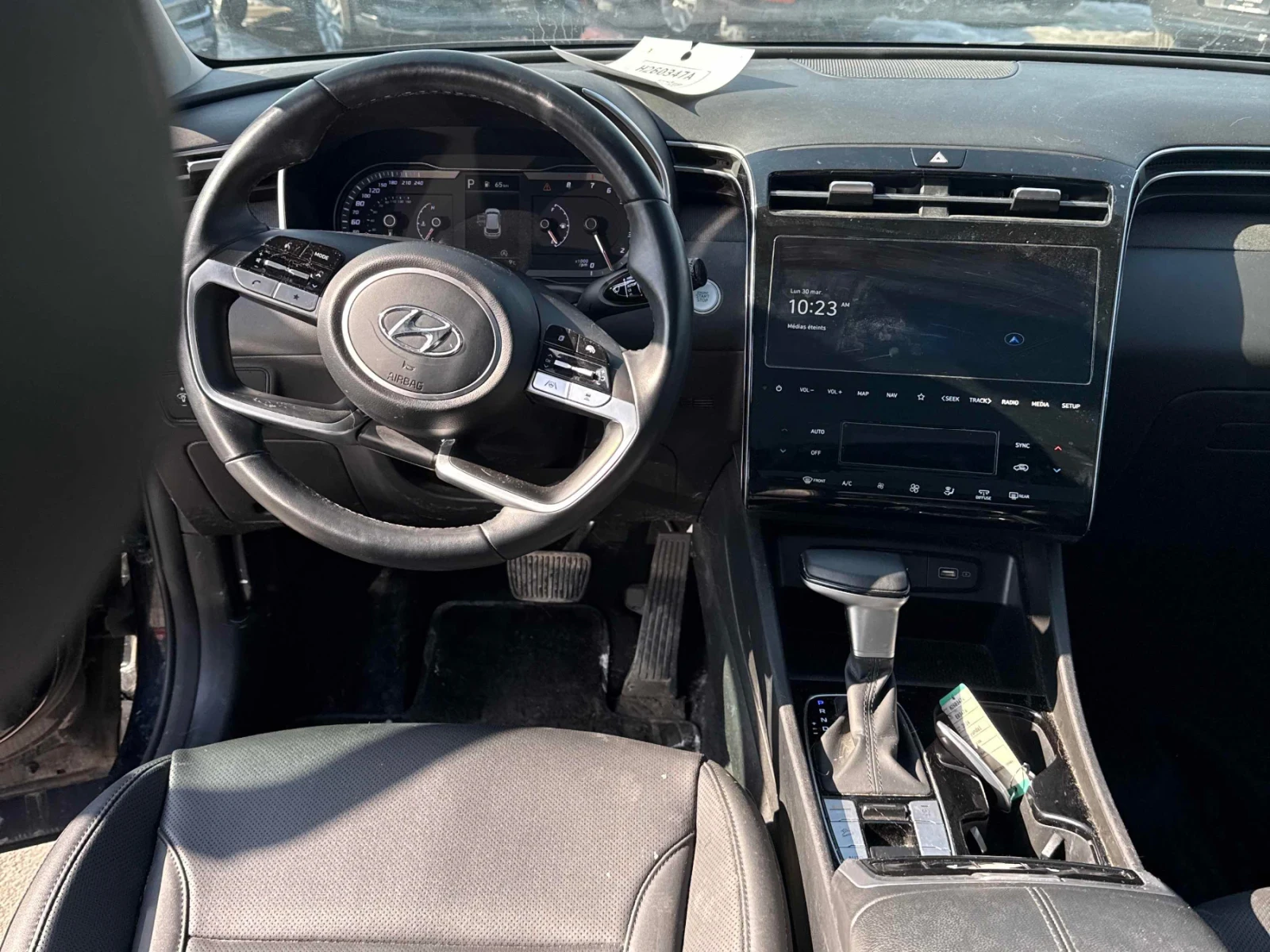 Hyundai Tucson ПАНОРАМА * ПОДГРЕВ * CAR FAX * АВТО КРЕДИТ * , снимка 6 - Автомобили и джипове - 54162143