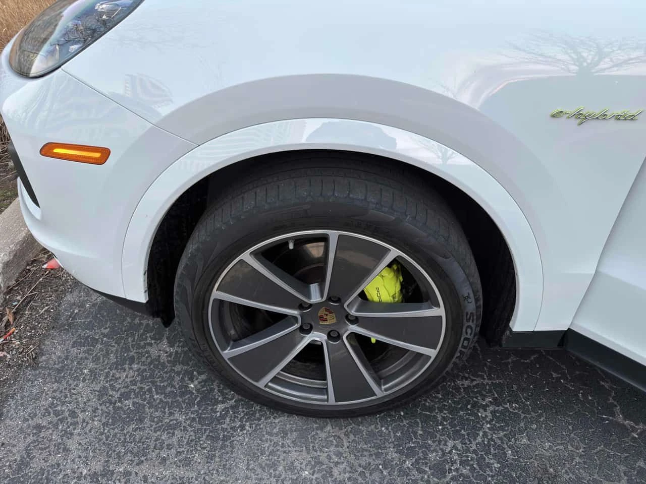 Porsche Cayenne * E Hybrid * CARFAX * ПАНО * ОБДУХВАНЕ * KEYLESS, снимка 7 - Автомобили и джипове - 54190043