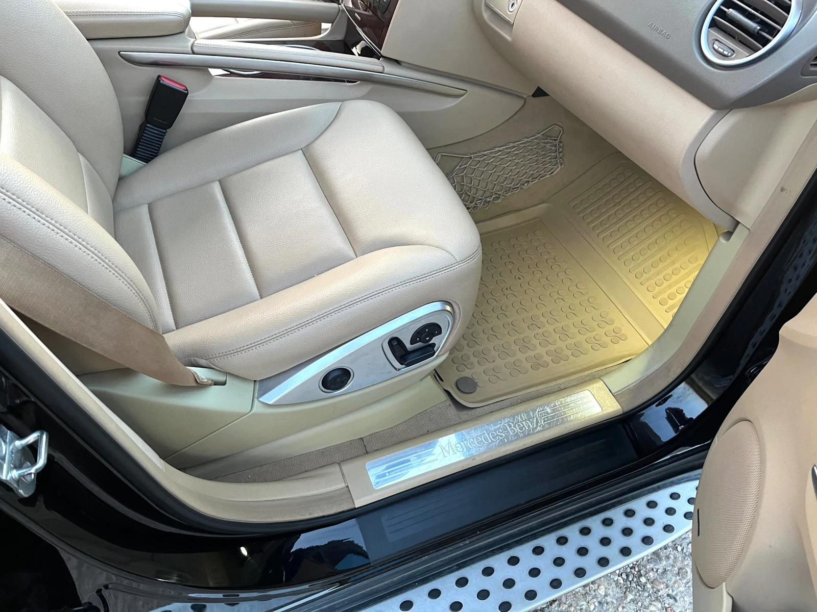 Mercedes-Benz ML 500 AMG, 5.5, V8, 388, ГАЗ, CARFAX, Реални км, снимка 13 - Автомобили и джипове - 54366598