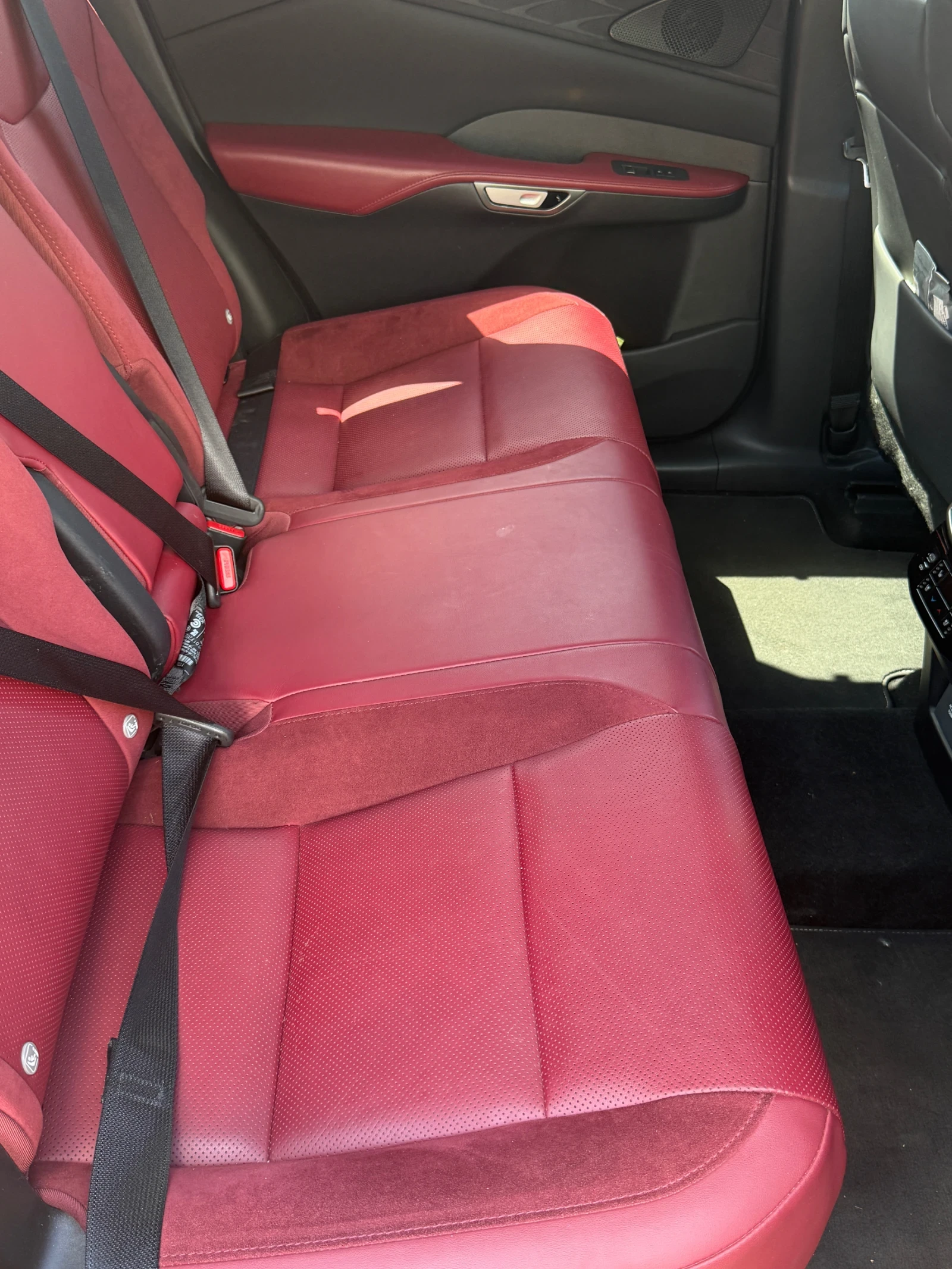Lexus RX 500h F-sport. Всички екстри за модела, снимка 8 - Автомобили и джипове - 54729471