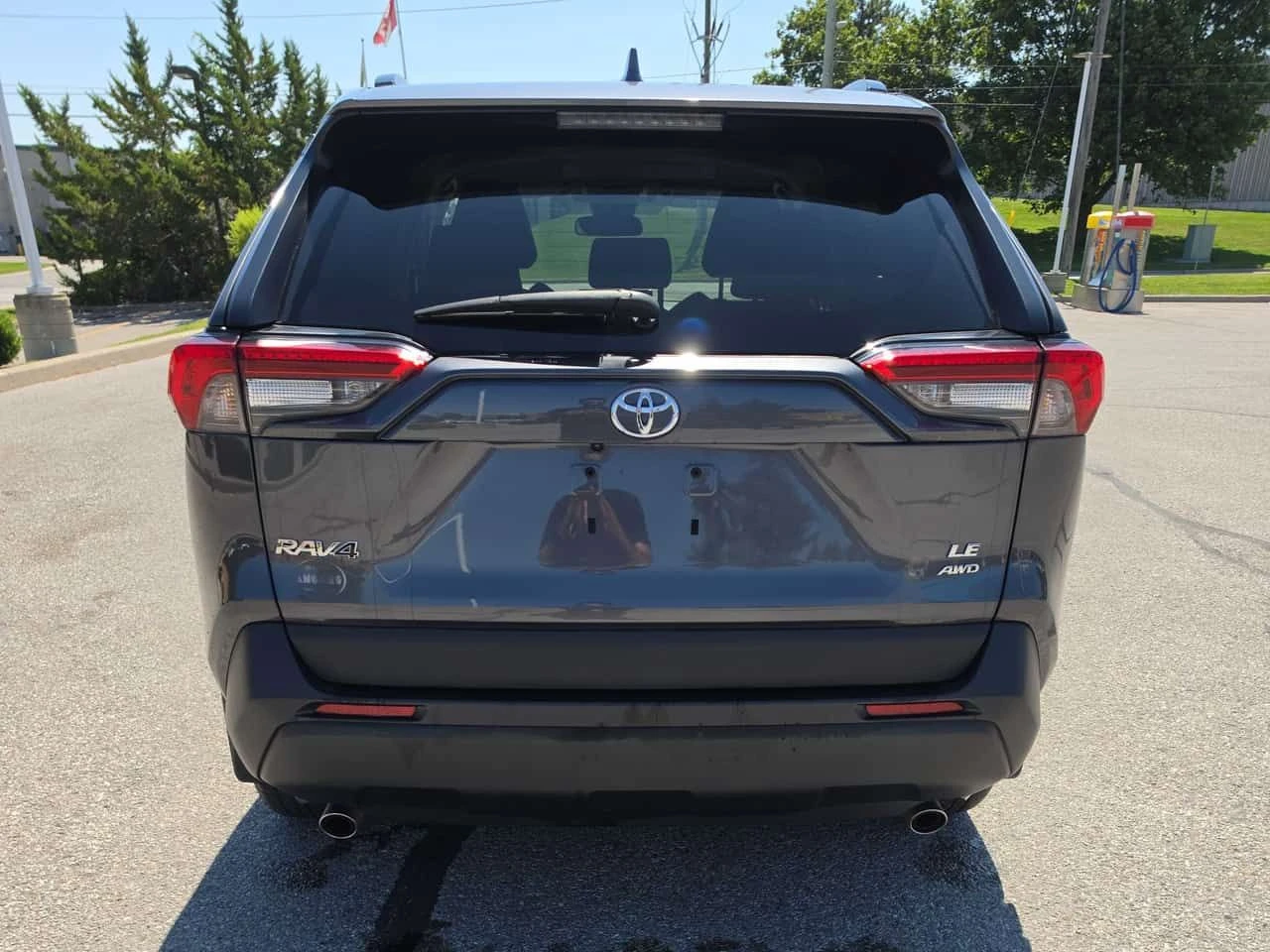 Toyota Rav4 * LE * CARFAX * БЕЗ ПЪРВОНАЧАЛНА ВНОСКА, снимка 4 - Автомобили и джипове - 55414405