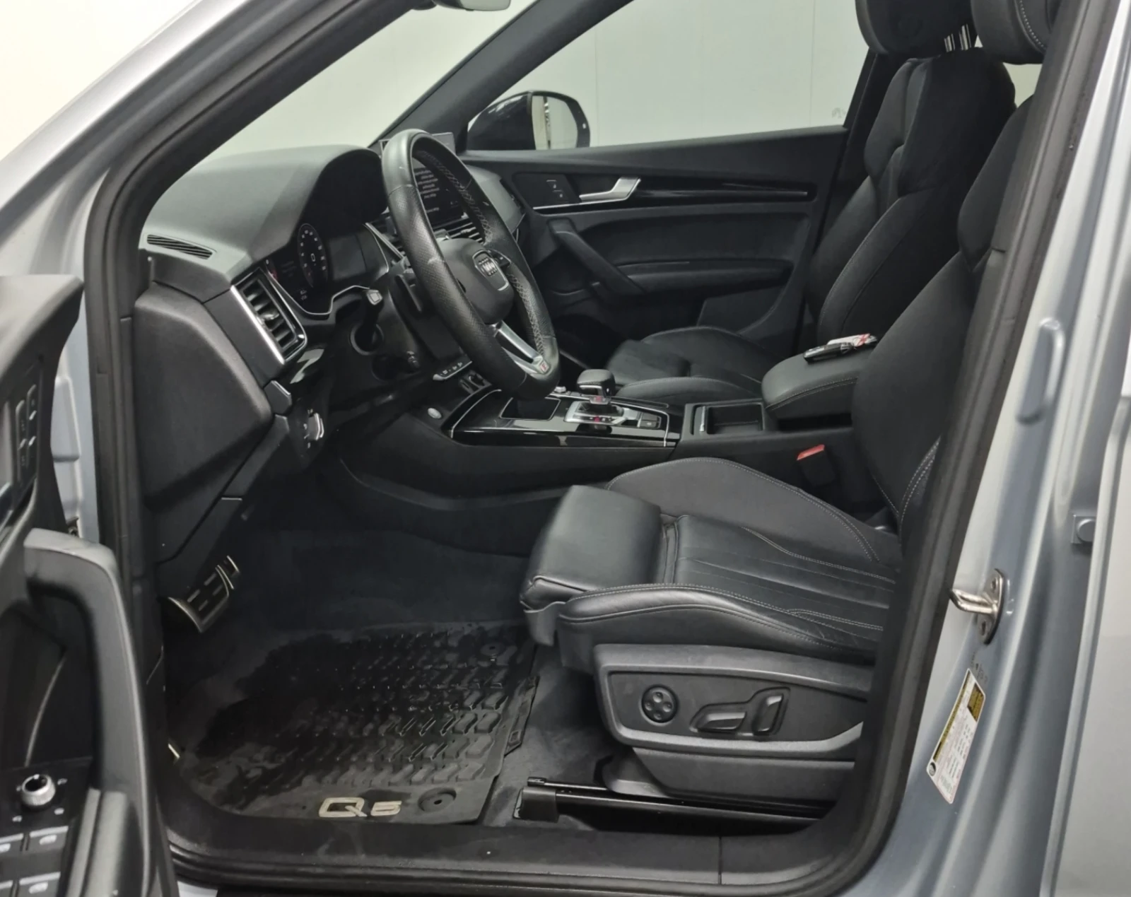 Audi Q5 PROGRESSIV / S-LINE / DISTRONIC / ПАНОРАМА, снимка 8 - Автомобили и джипове - 55486372
