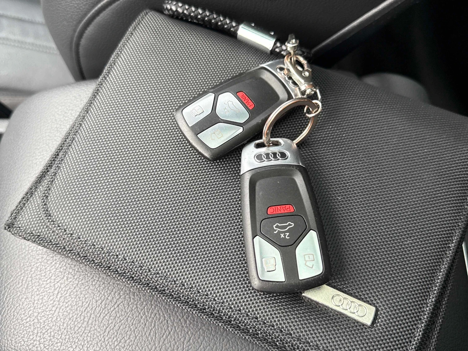 Audi Q5 QUATTRO * ГЛАВНО ПРЕДСТАВИТЕЛСТВО НА VOLKSWAGEN* , снимка 11 - Автомобили и джипове - 56088927