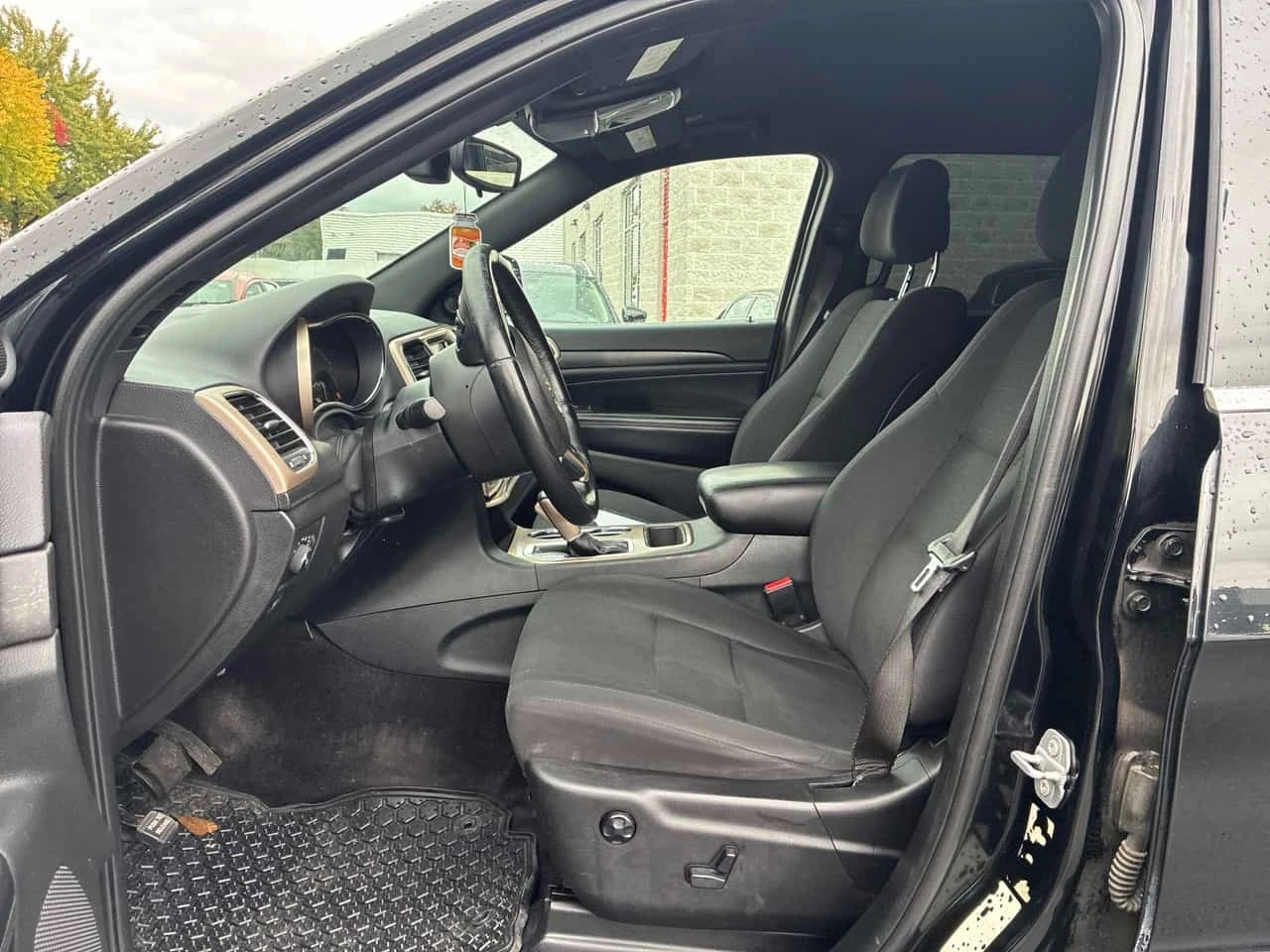 Jeep Grand cherokee * Laredo * CARFAX * ����� �� ����������� | Mobile.bg � ����������� 11