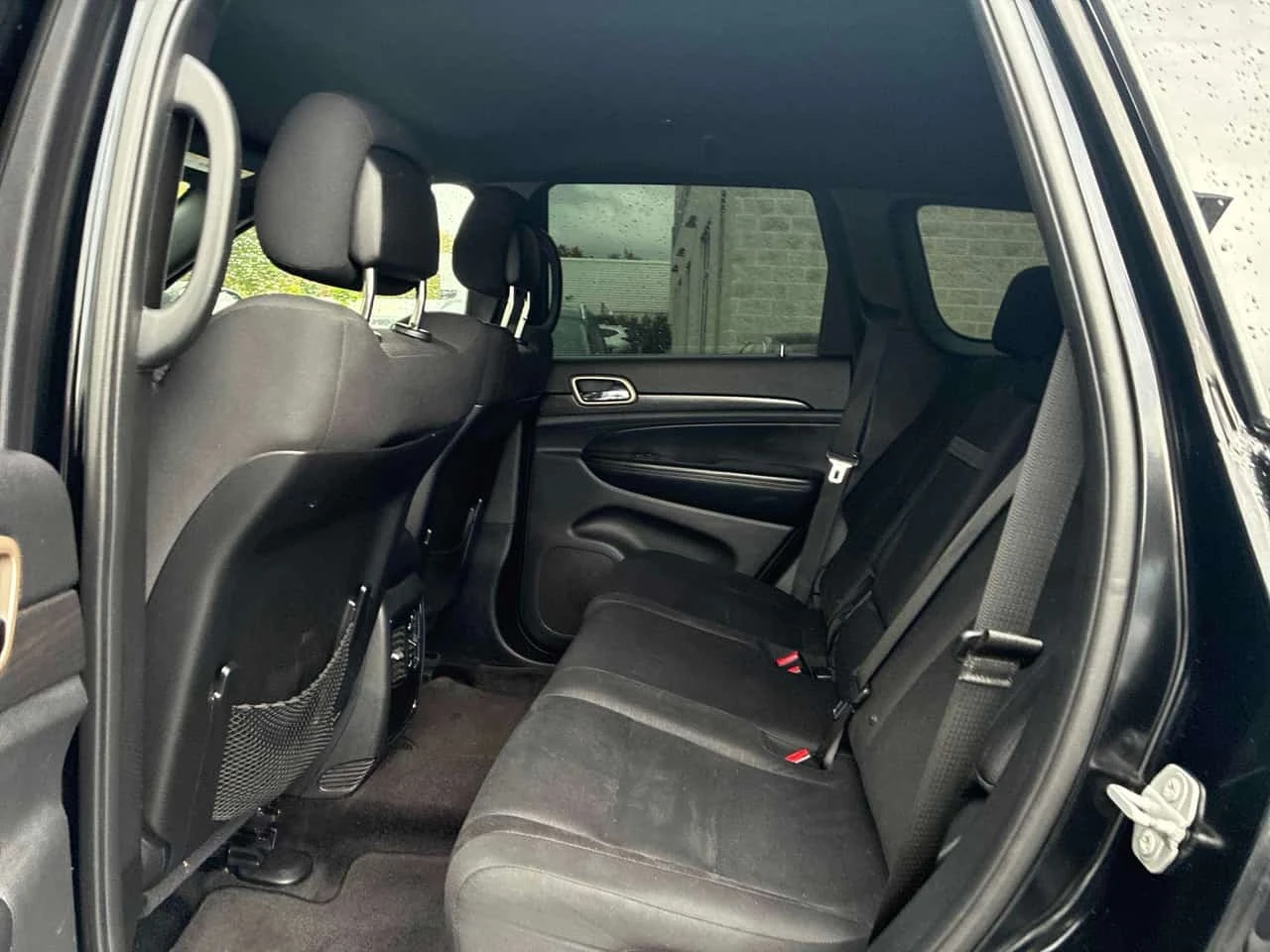 Jeep Grand cherokee * Laredo * CARFAX * ����� �� ����������� | Mobile.bg � ����������� 12