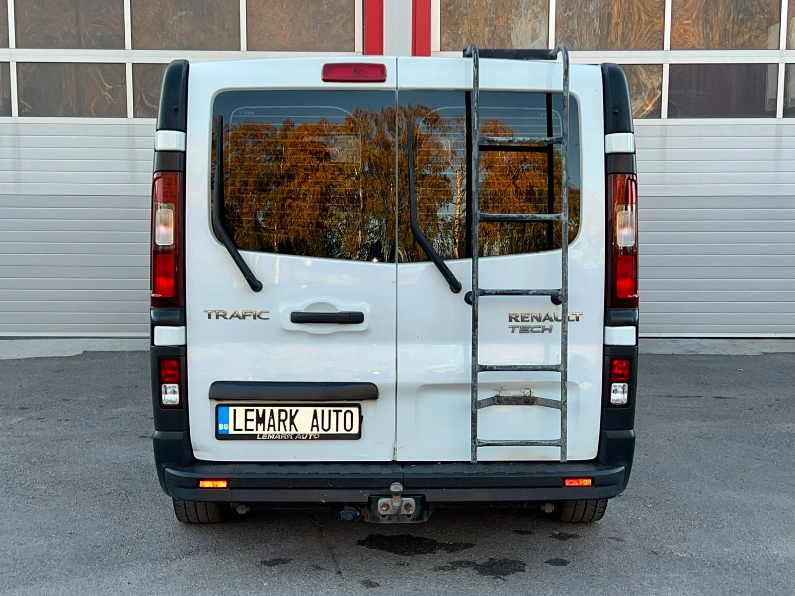 Renault Trafic 1.6DCI KLIMATIK 6-СКОРОСТИ EVRO 6B - изображение 10