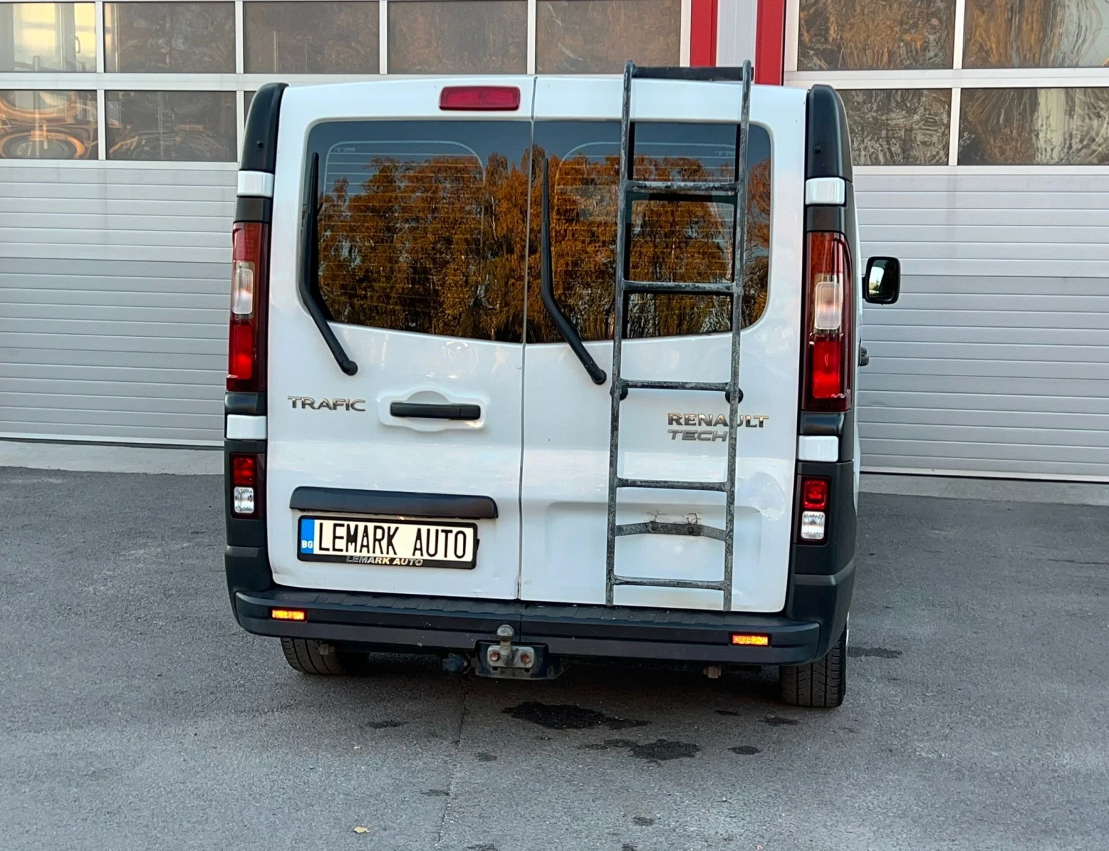 Renault Trafic 1.6DCI KLIMATIK 6-СКОРОСТИ EVRO 6B - изображение 8