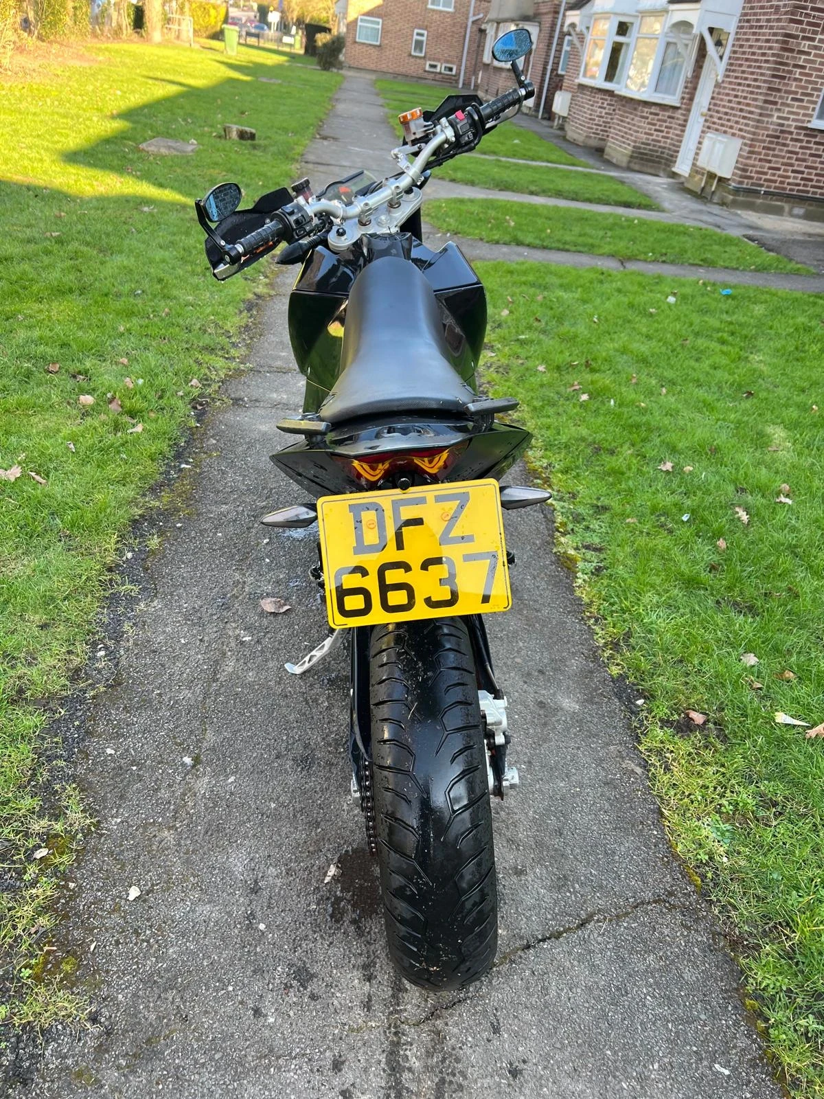 Ktm Duke 690 - изображение 3