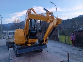 Багер Komatsu PC28UU2, снимка 2