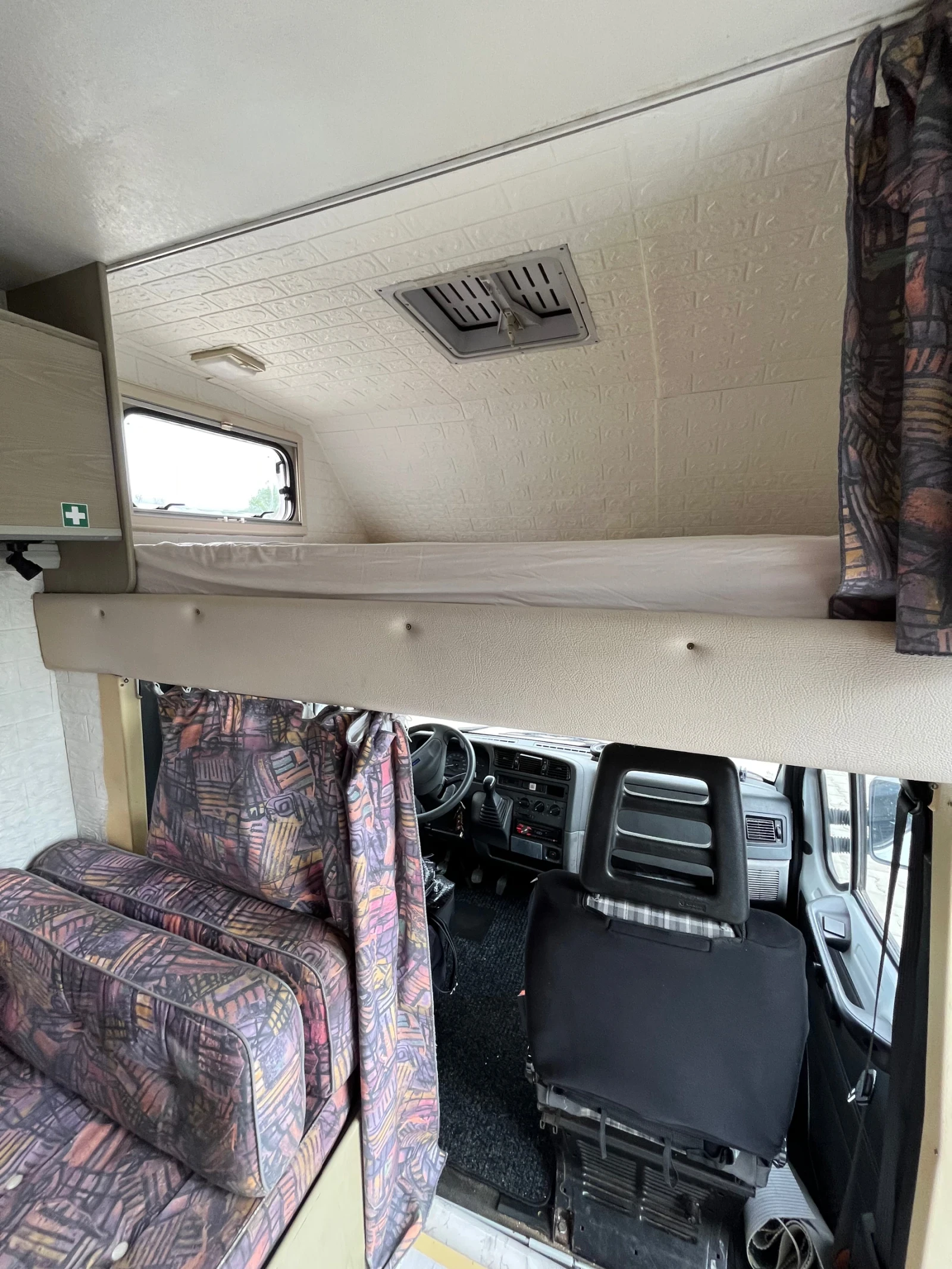 Кемпер Fiat Ducato 1, 9 Turbo Diesel - изображение 8
