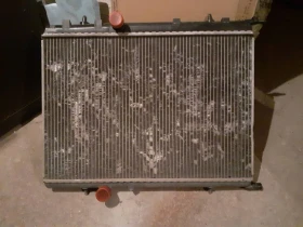 Воден радиатор за строен берлинго