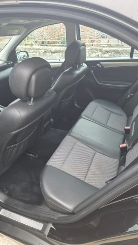 Mercedes-Benz C 220 2.2 CDI, снимка 9
