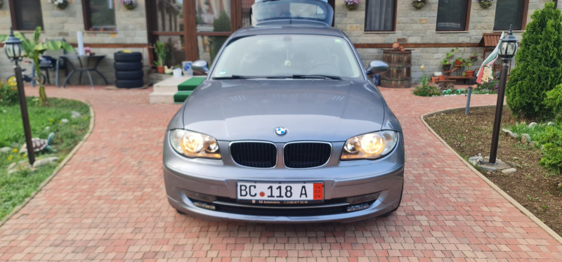 BMW 120, снимка 3 - Автомобили и джипове - 45845461