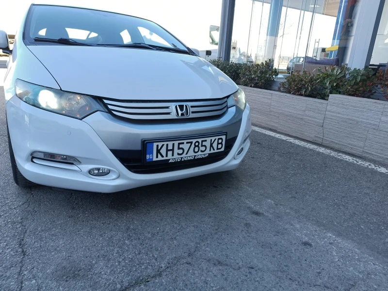 Honda Insight Хибрид, снимка 16 - Автомобили и джипове - 47534144