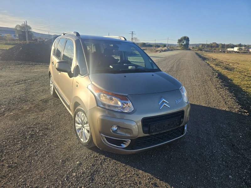 Citroen C3 Picasso, снимка 11 - Автомобили и джипове - 47613551