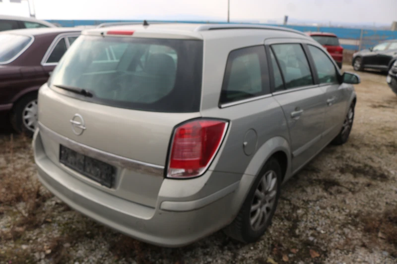 Opel Astra 1.6 16V, снимка 5 - Автомобили и джипове - 49045083