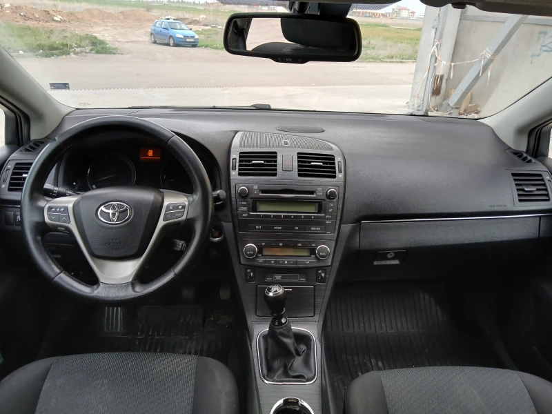 Toyota Avensis 2.0 D4D , снимка 8 - Автомобили и джипове - 49163856