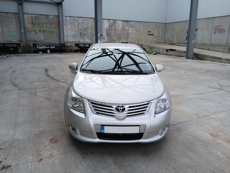 Toyota Avensis 2.0 D4D , снимка 2 - Автомобили и джипове - 49163856