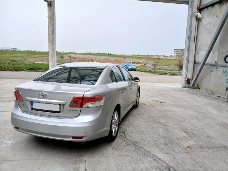 Toyota Avensis 2.0 D4D , снимка 4 - Автомобили и джипове - 49163856