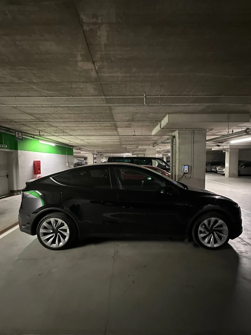 Tesla Model Y Tesla Model Y Juniper-2025 LAUNCH EDITION, снимка 4 - Автомобили и джипове - 49590150