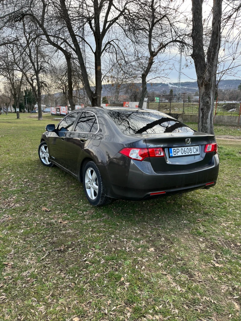 Honda Accord 2.2, снимка 12 - Автомобили и джипове - 49594847