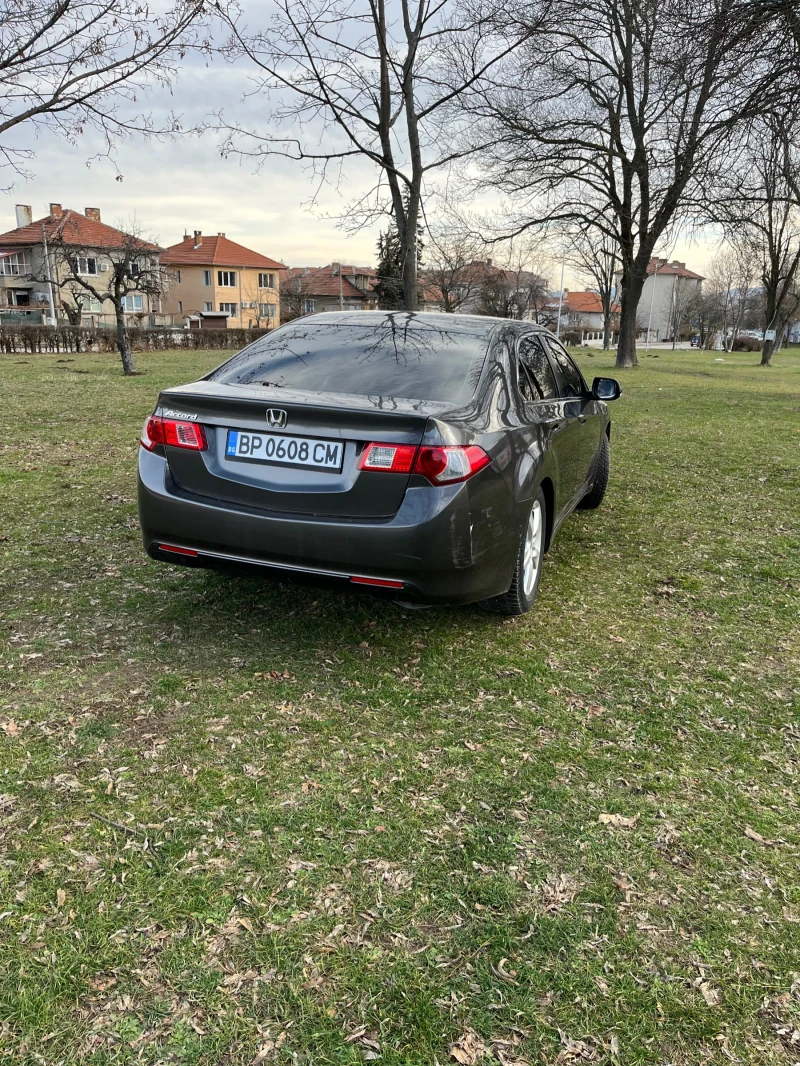 Honda Accord 2.2, снимка 9 - Автомобили и джипове - 49594847