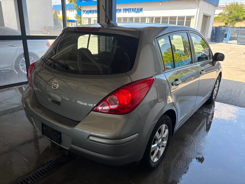 Nissan Tiida 1.6i AVTOMAT SWISS, снимка 3 - Автомобили и джипове - 51110830