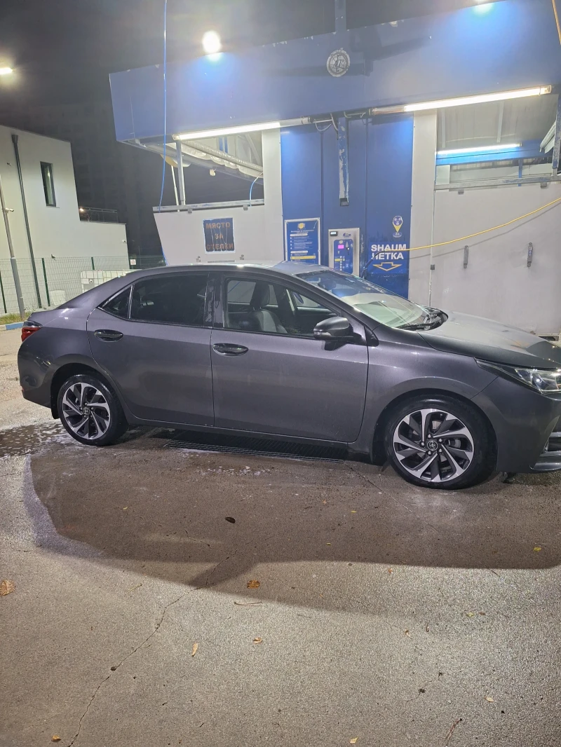 Toyota Corolla Второ ниво , снимка 9 - Автомобили и джипове - 51843832