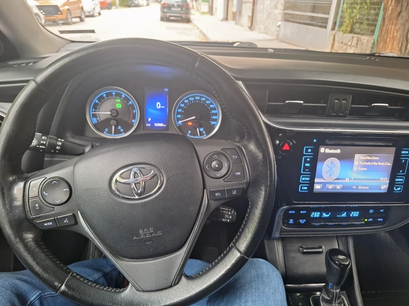 Toyota Corolla Второ ниво , снимка 2 - Автомобили и джипове - 51843832