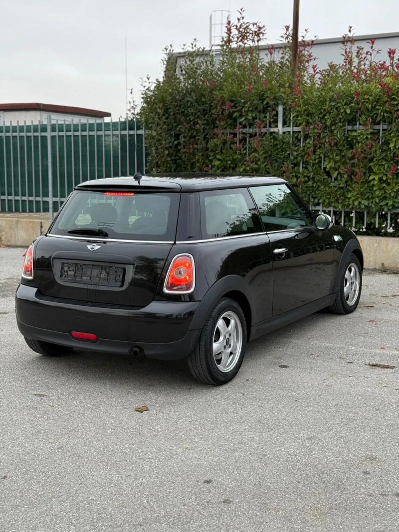 Mini Cooper 1.4i/ 75кс./ 2009г TOP/TOP, снимка 6 - Автомобили и джипове - 52650192