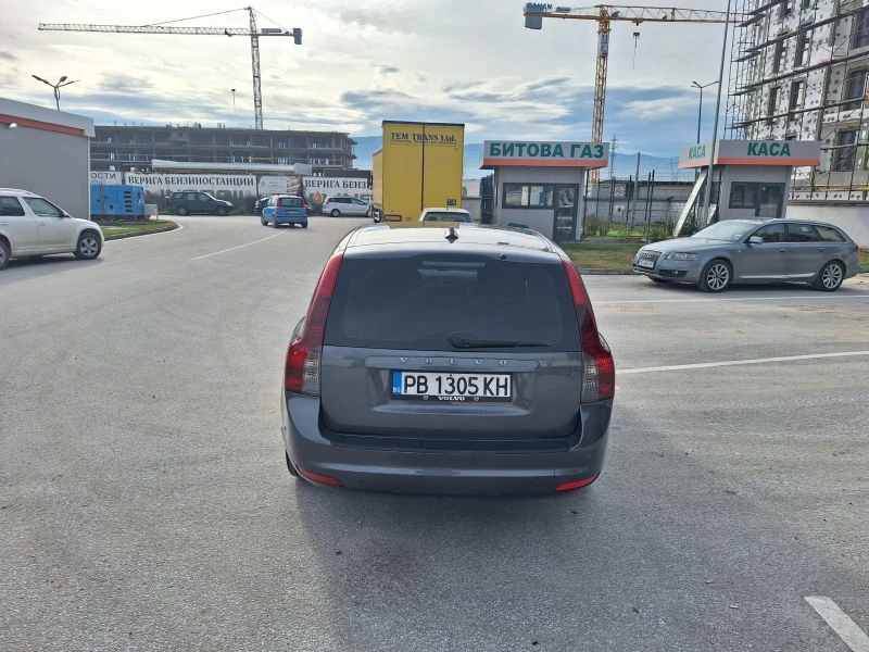 Volvo V50 2.0D, снимка 4 - Автомобили и джипове - 52724331