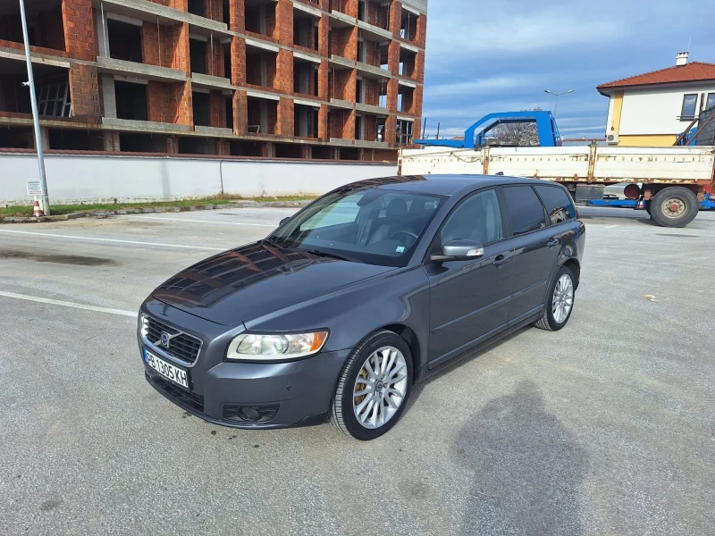 Volvo V50 2.0D, снимка 11 - Автомобили и джипове - 52724331