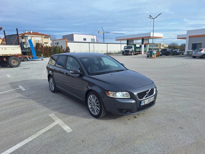 Volvo V50 2.0D, снимка 2 - Автомобили и джипове - 52724331