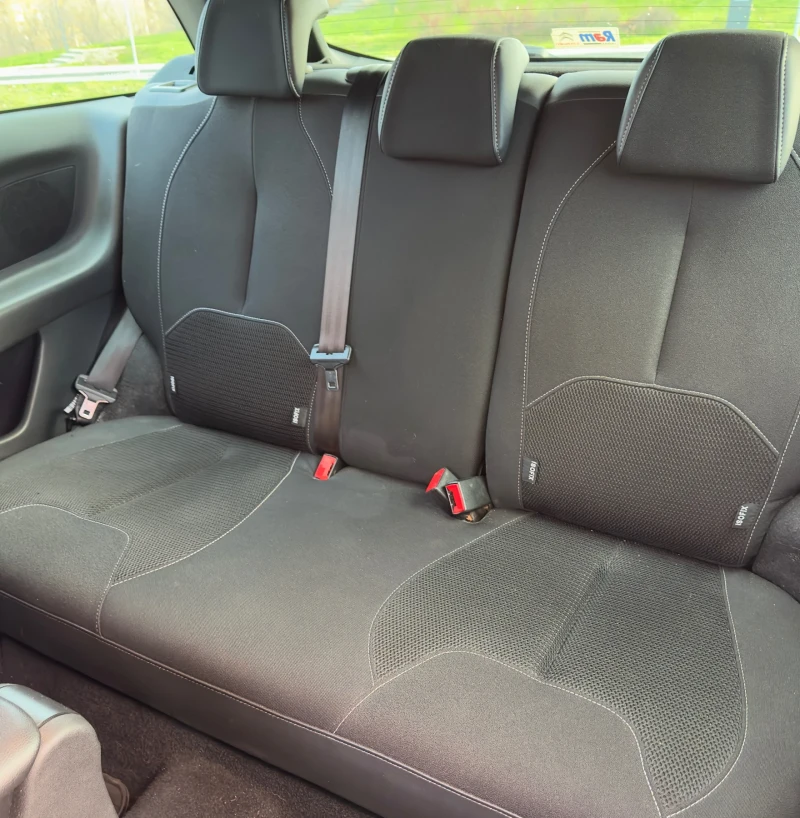 Citroen DS3, снимка 11 - Автомобили и джипове - 52906124
