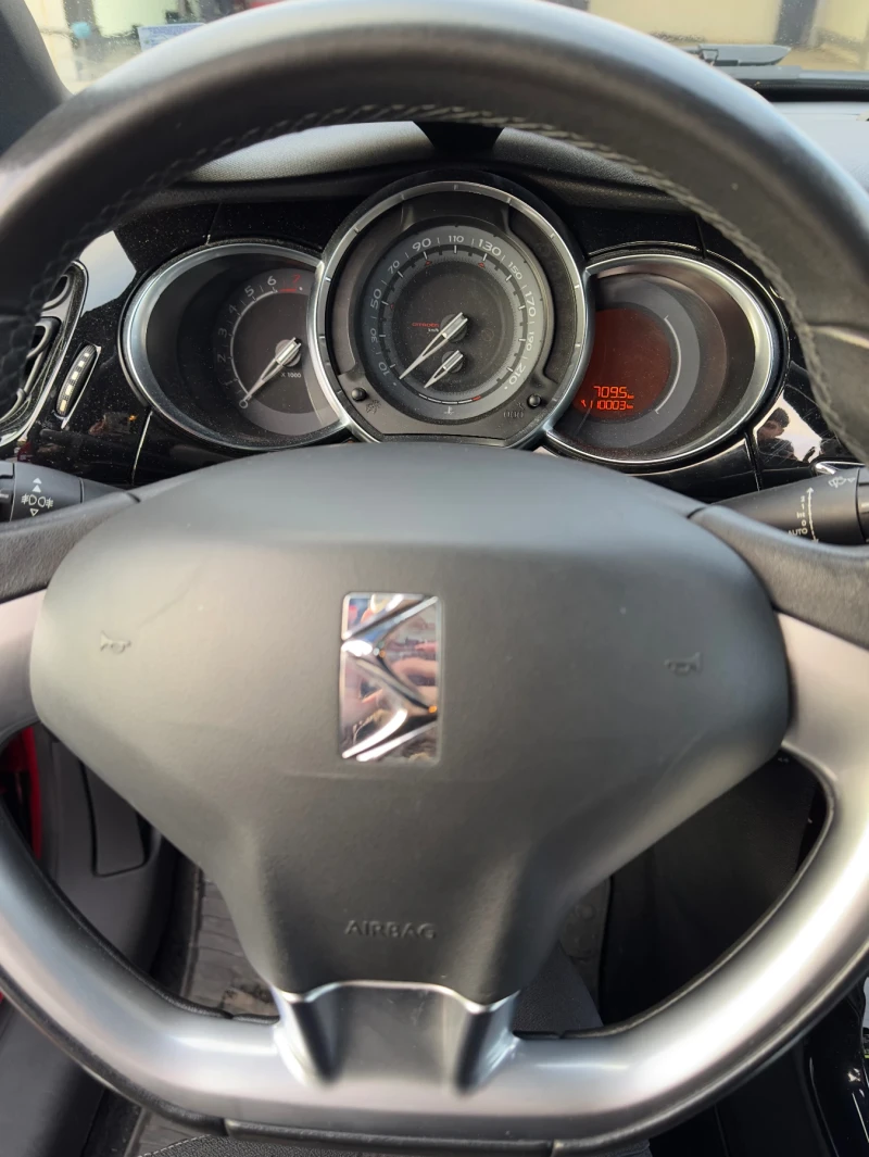 Citroen DS3, снимка 8 - Автомобили и джипове - 52906124