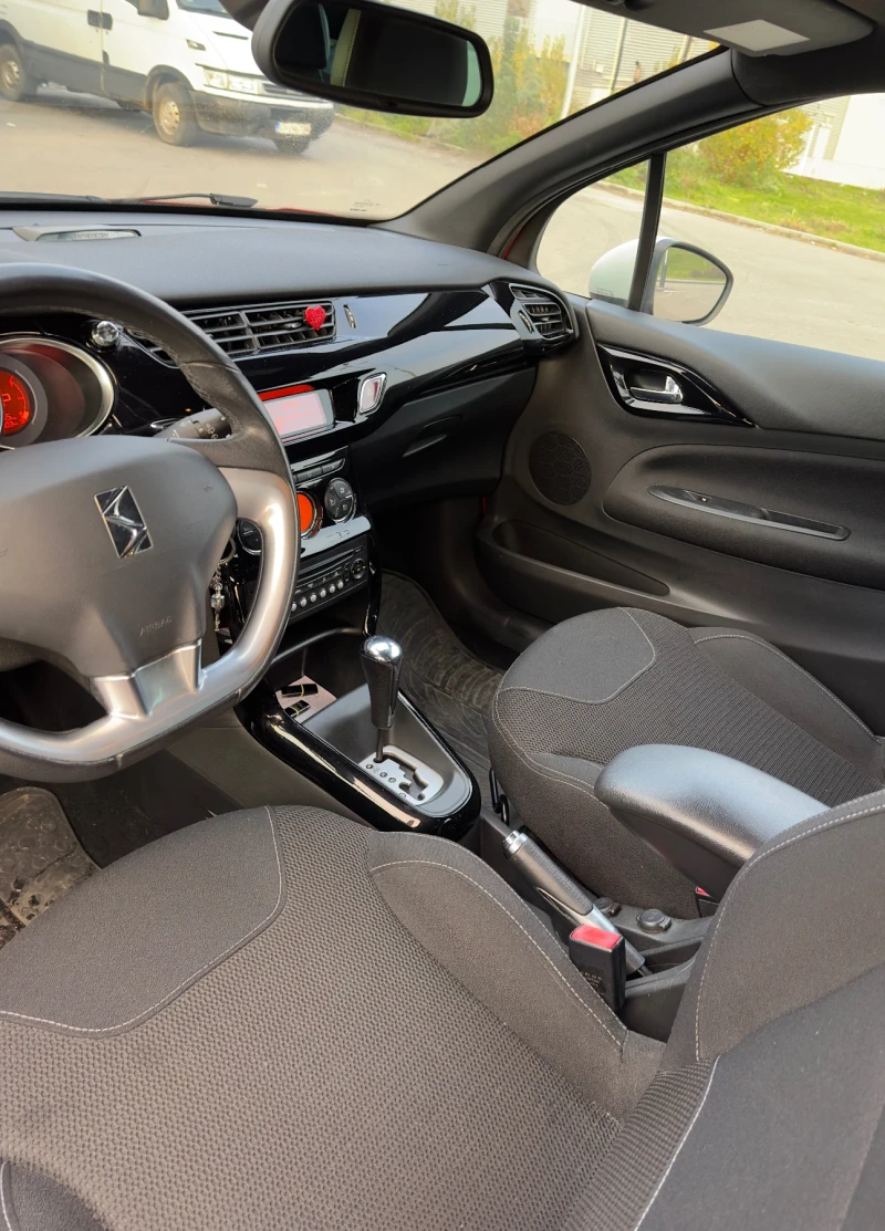Citroen DS3, снимка 10 - Автомобили и джипове - 52906124