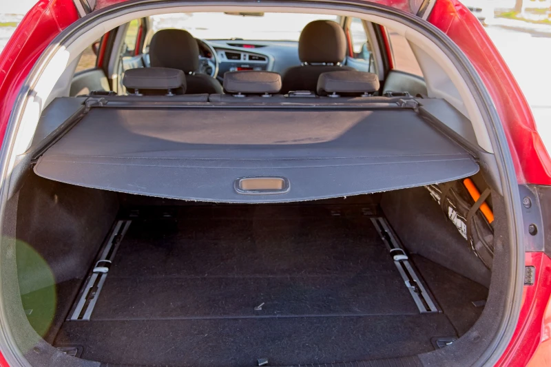 Kia Ceed 1.4i PETROL, снимка 10 - Автомобили и джипове - 52913266